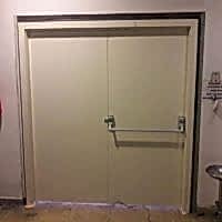 acil çıkış kapısı