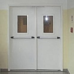 çift kanatlı camlı yangın kapısı